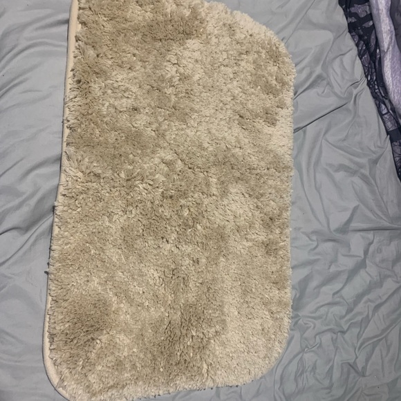 Bath Rug Set - Picture 3 of 6